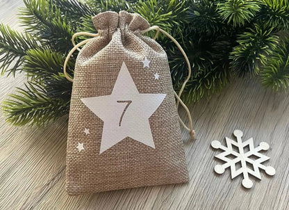 Nachhaltiger Adventskalender / 24 handgemachte Jutesäckchen - NiJeKra
