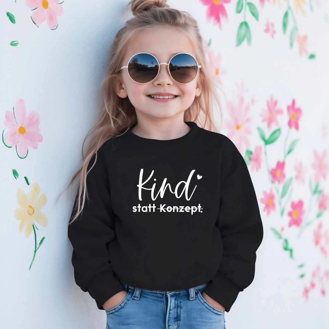 Statement - Sweatshirt für Kinder „Kind statt Konzept“ - NiJeKra